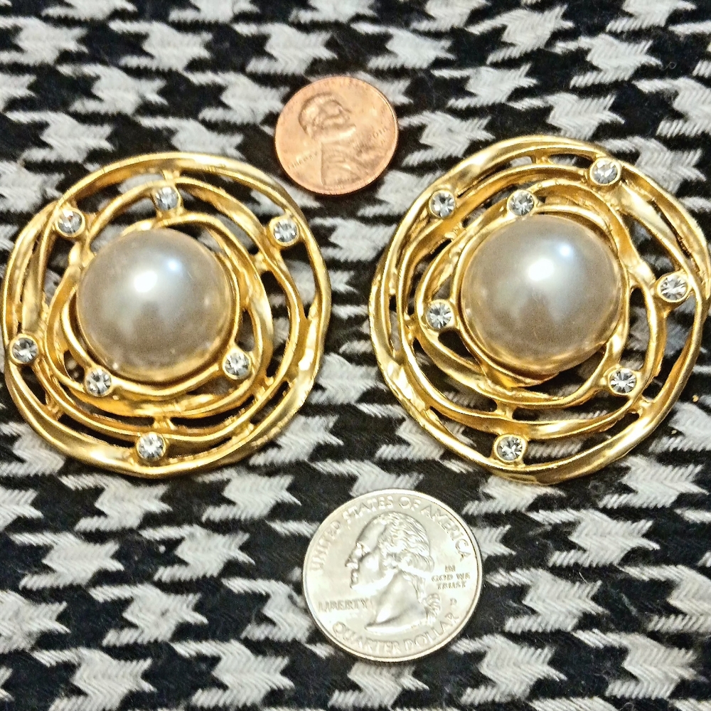 Vintage Oversized 80s Glam Clip On Earrings